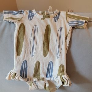 Kate Quinn organic cotton surfboard ruffle leg one piece, 6-12 months